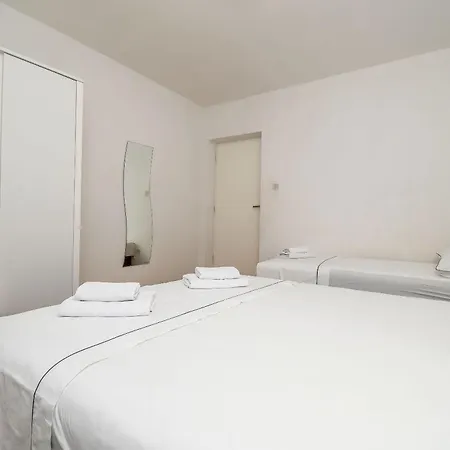 Zeljko Apartman Makarska
