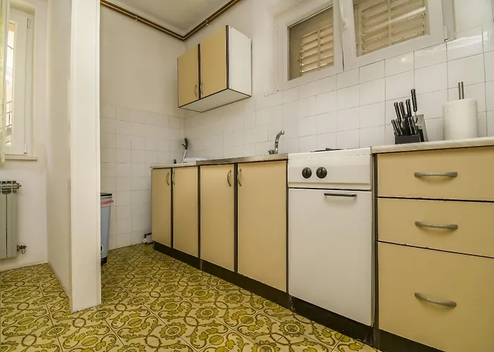 Zeljko * 马卡尔斯卡