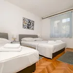 Zeljko Apartamento Makarska